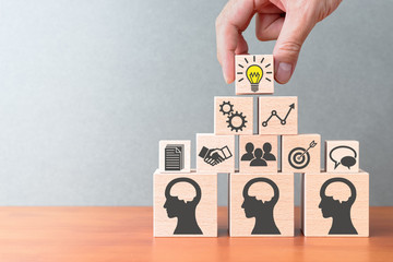 乒乓球拍（横拍）反手长胶的打法